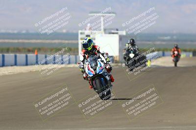 media/Sep-21-2025-TrackDaz (Sun) [[277c75b276]]/B Group/1020am (Turn 1)/